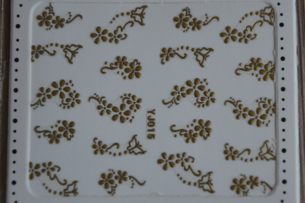 Sticker Ongle Motif Fleur en Points Or / Doré 15